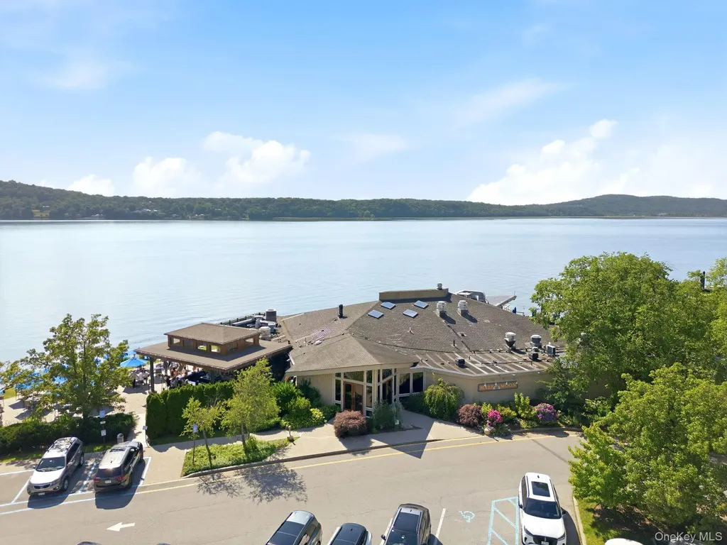 80 Hickory Hill Drive Dobbs Ferry NY 10522