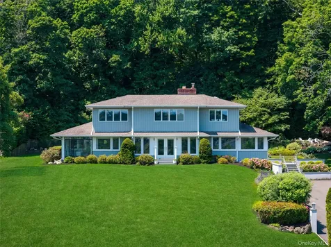 353 E Shore Road Great Neck NY 11023