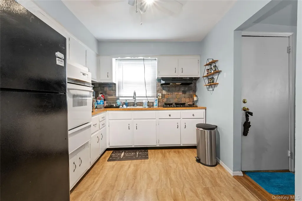 174 S Long Beach Road Rockville Centre NY 11570