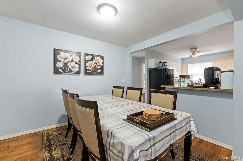 174 S Long Beach Road Rockville Centre NY 11570