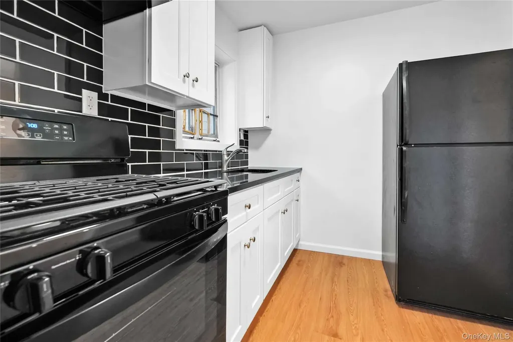 224-01 Hillside Avenue Queens Village NY 11427