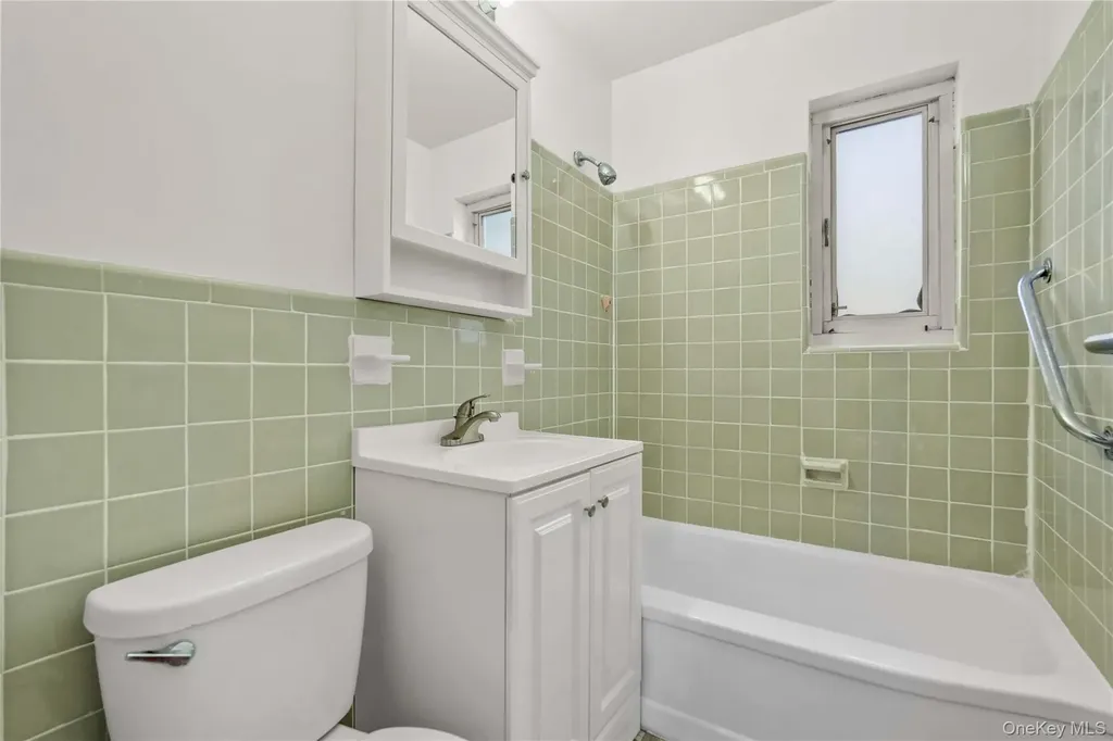 224-01 Hillside Avenue Queens Village NY 11427