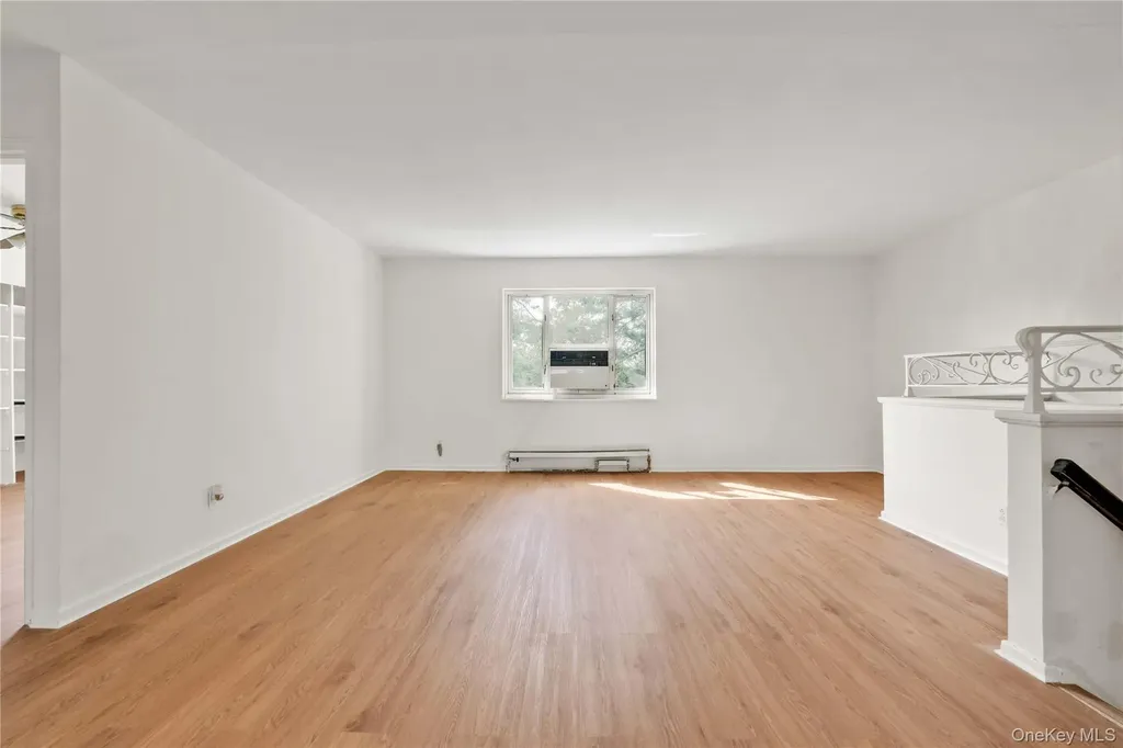 224-01 Hillside Avenue Queens Village NY 11427