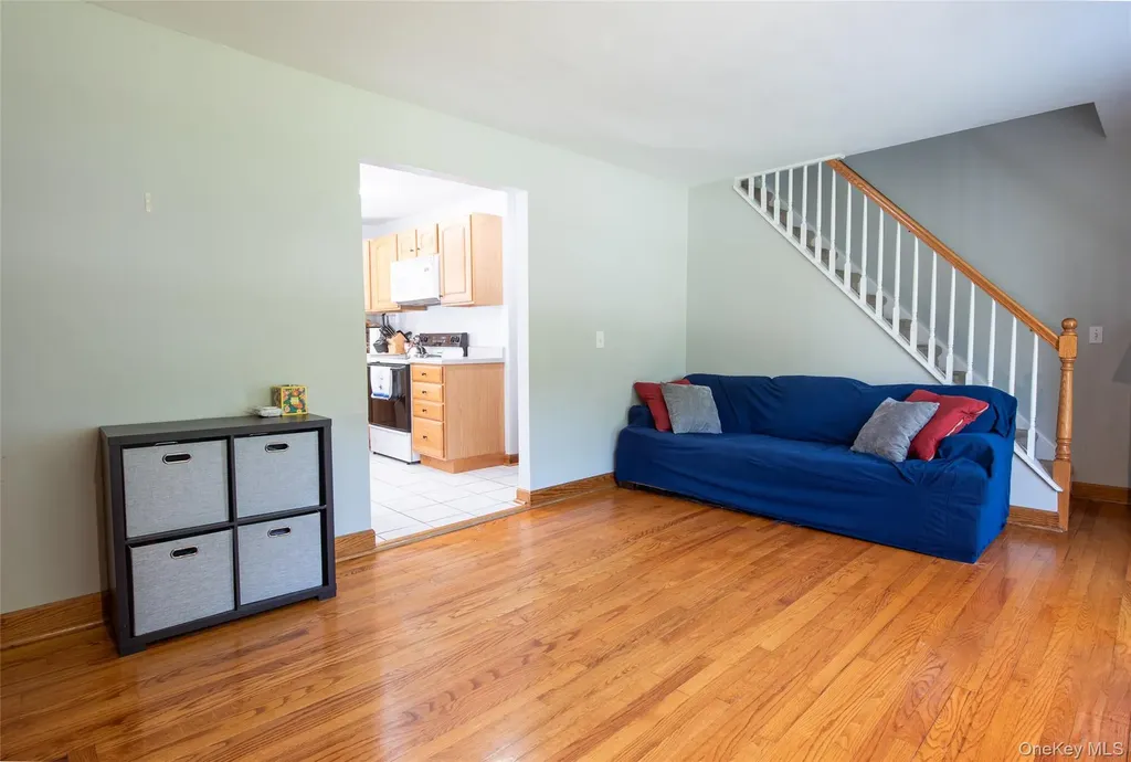 8 Stanley Street Poughkeepsie NY 12603