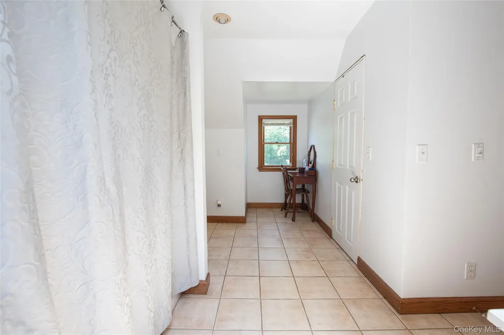 8 Stanley Street Poughkeepsie NY 12603