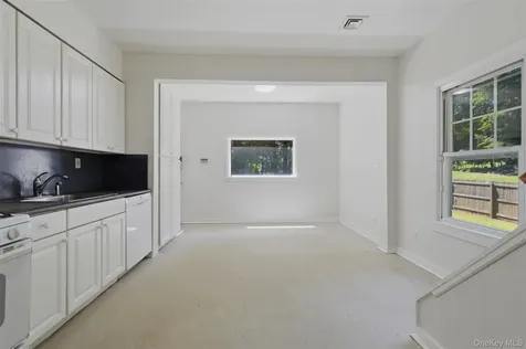 65 S State Road Briarcliff Manor NY 10510