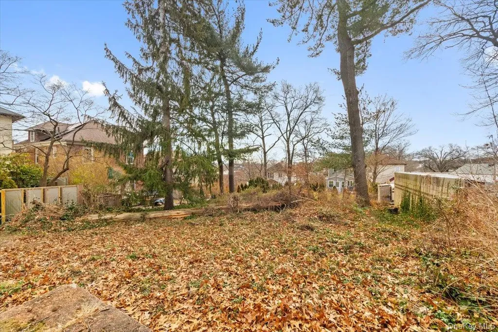 310 W 263rd Street Bronx NY 10471