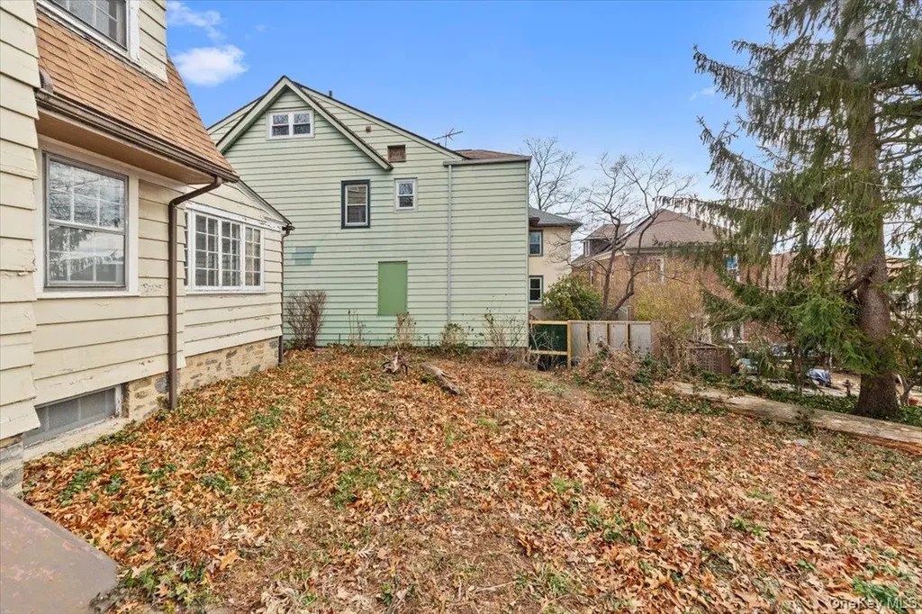310 W 263rd Street Bronx NY 10471