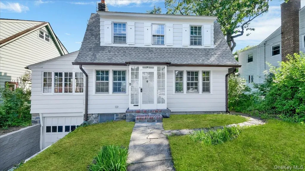 310 W 263rd Street Bronx NY 10471