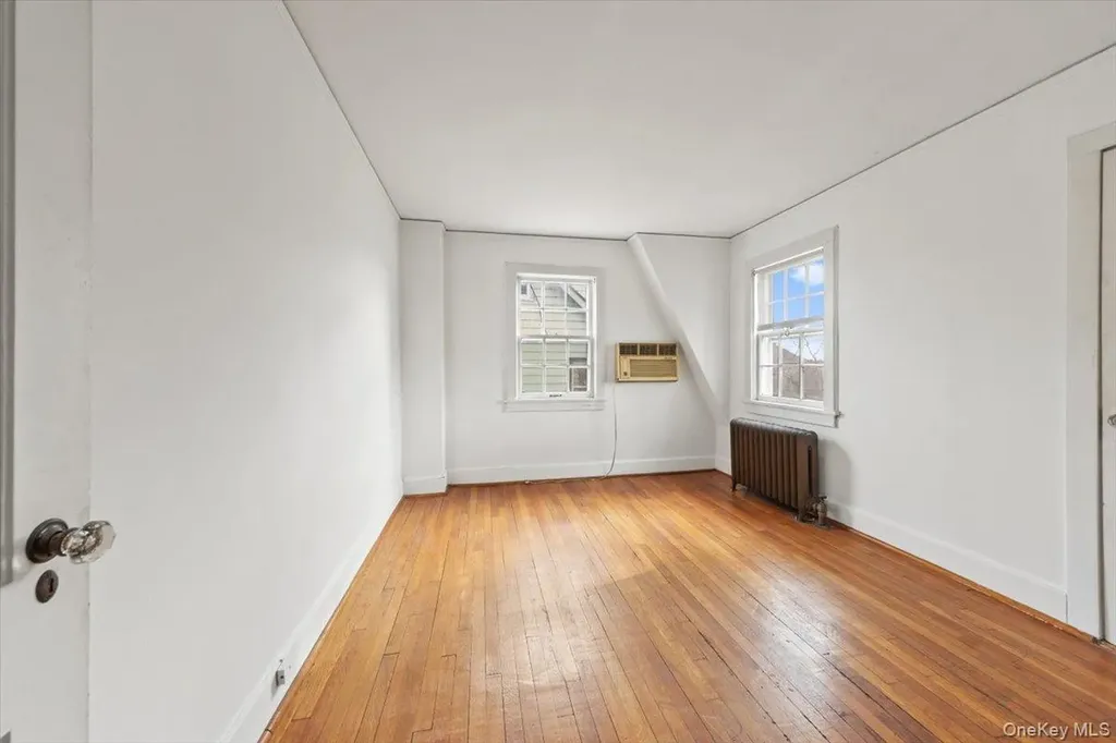 310 W 263rd Street Bronx NY 10471