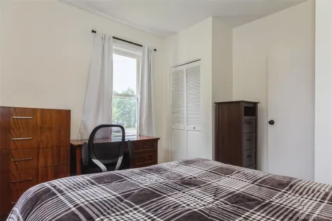 469 Chester Street Uniondale NY 11553