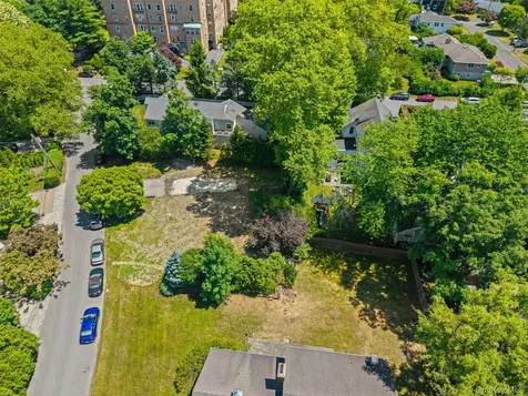 819 The Crescent Mamaroneck NY 10543