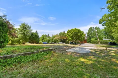 819 The Crescent Mamaroneck NY 10543