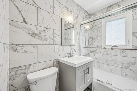 18 Miller Terrace White Plains NY 10607