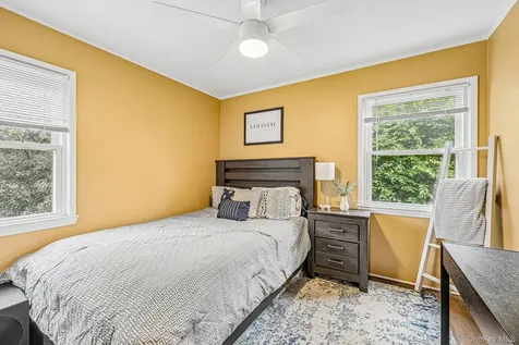 18 Miller Terrace White Plains NY 10607