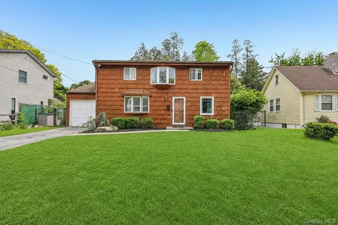 18 Miller Terrace White Plains NY 10607