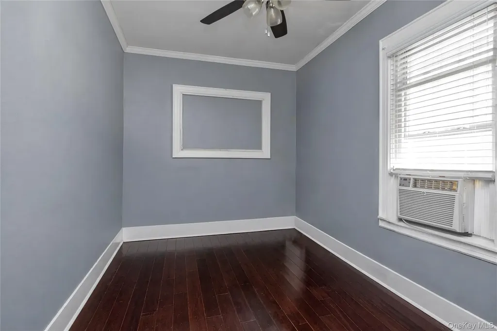 168-54 118th Road Jamaica NY 11434