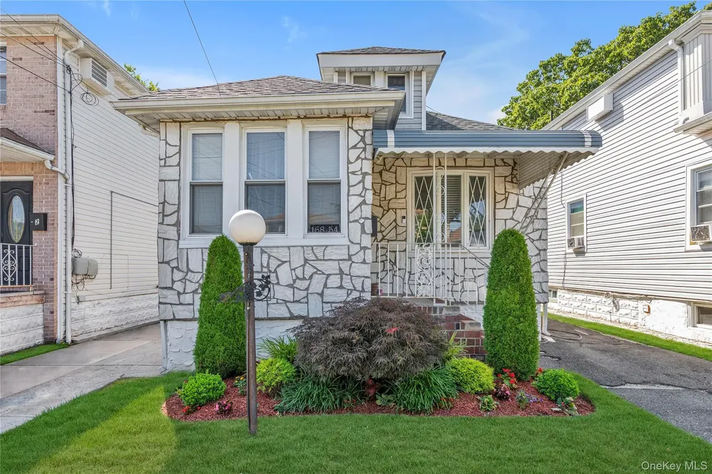 168-54 118th Road Jamaica NY 11434