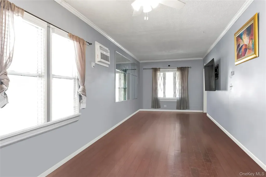 168-54 118th Road Jamaica NY 11434