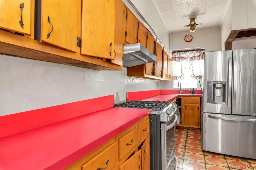 168-54 118th Road Jamaica NY 11434