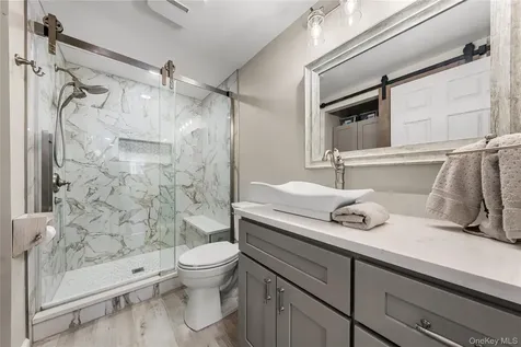 16 Dogwood Lane Manorville NY 11949