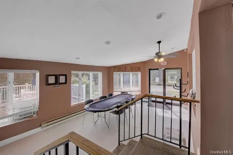 16 Dogwood Lane Manorville NY 11949