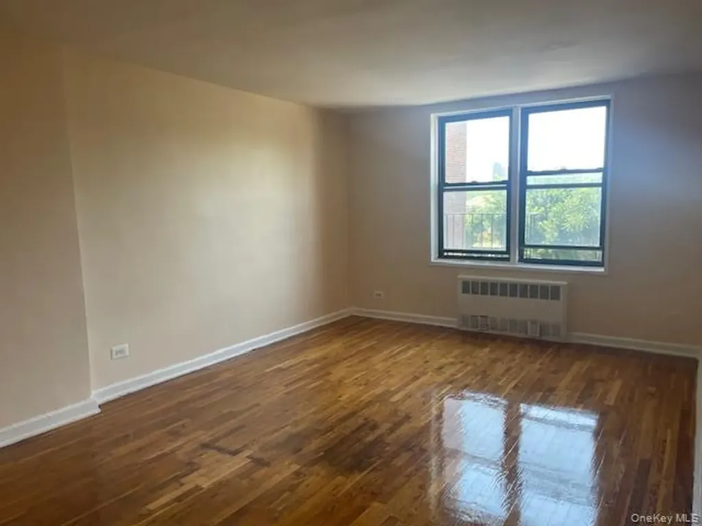 631 Beach 9th Street Far Rockaway NY 11691