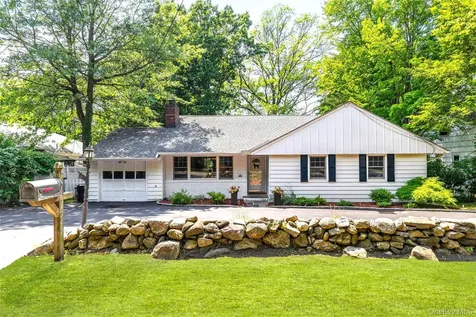 1185 Weaver Street New Rochelle NY 10804