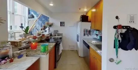2409 Villa At The Woods Peekskill NY 10566