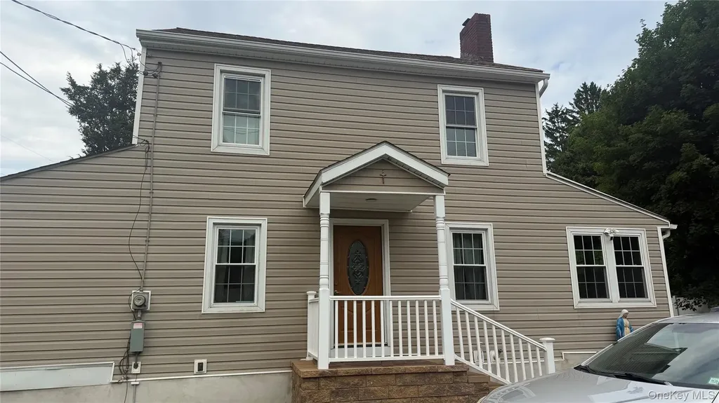 17 Degarmo Road Poughkeepsie NY 12603