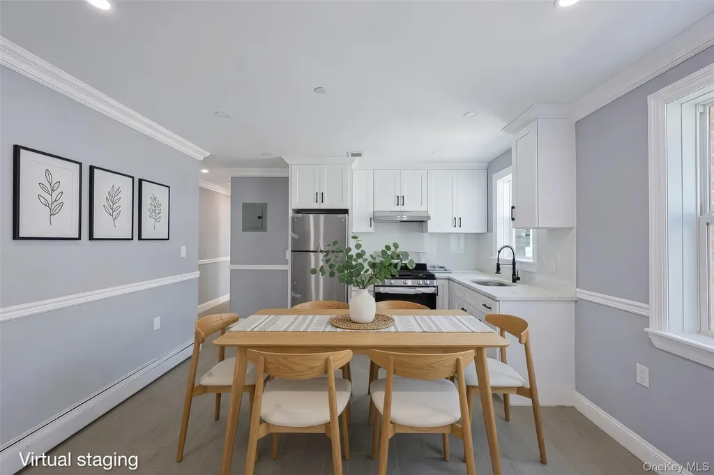 842 E 225th Street Bronx NY 10466