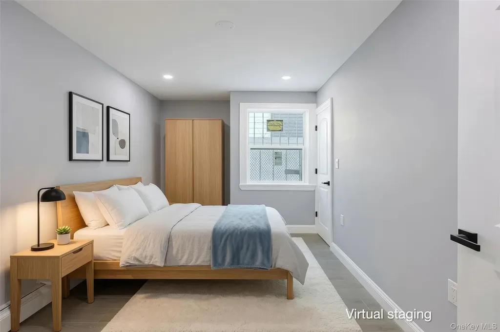 842 E 225th Street Bronx NY 10466