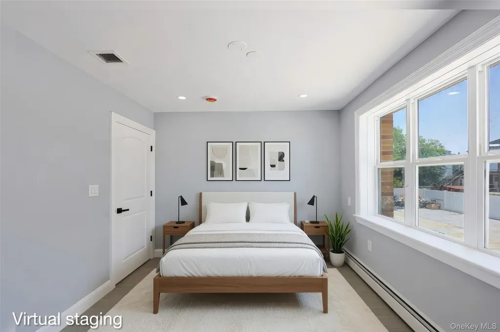 842 E 225th Street Bronx NY 10466