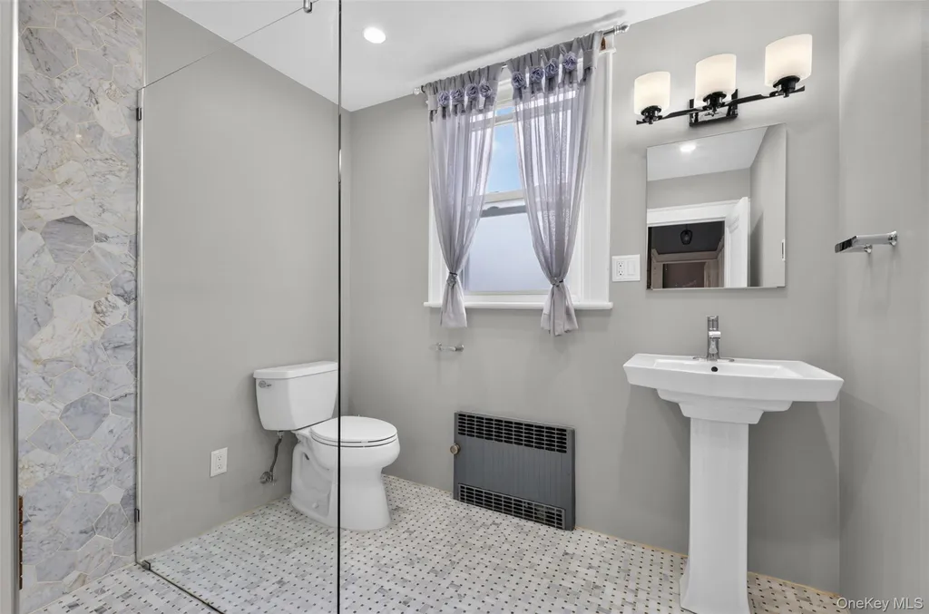 43-23 167th Street Flushing NY 11358