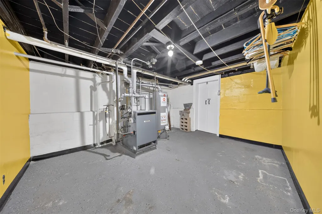 43-23 167th Street Flushing NY 11358