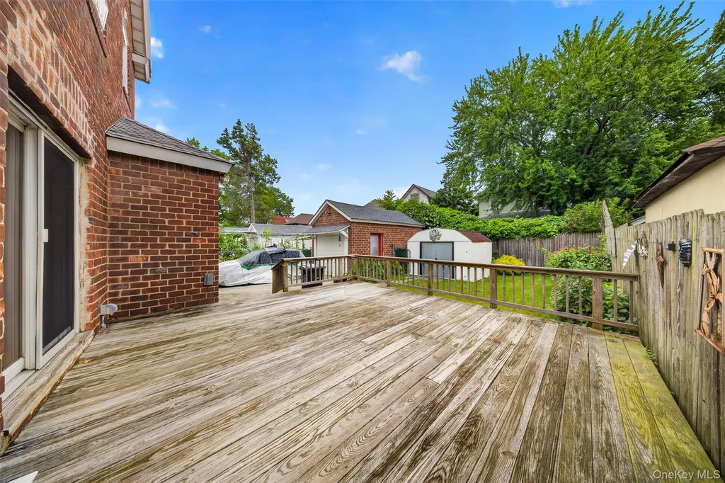 43-23 167th Street Flushing NY 11358
