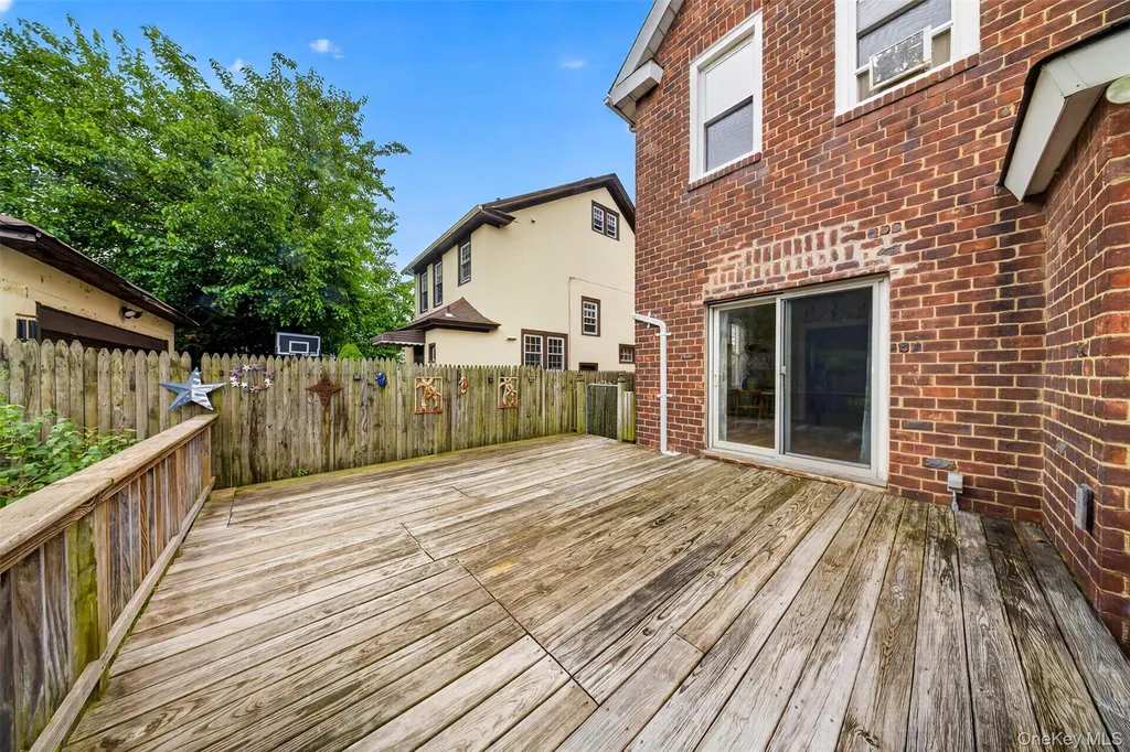 43-23 167th Street Flushing NY 11358