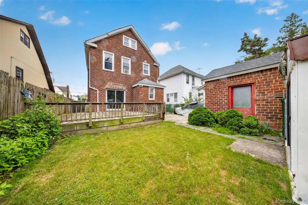 43-23 167th Street Flushing NY 11358