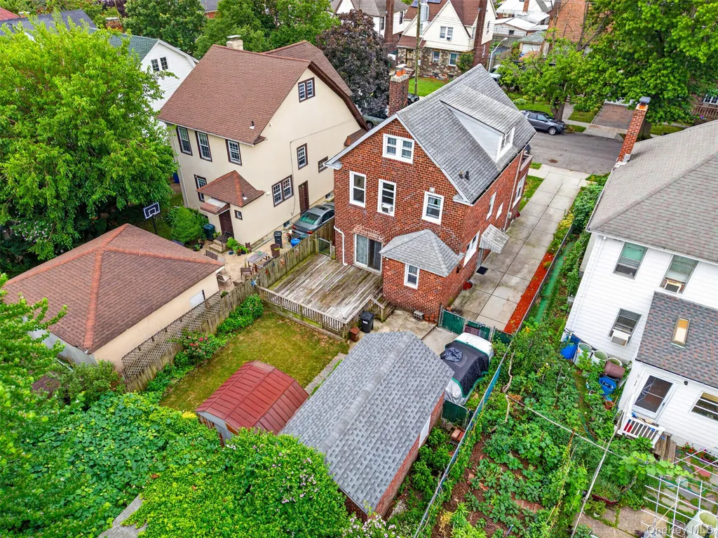 43-23 167th Street Flushing NY 11358