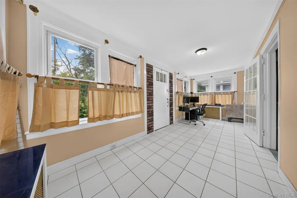 43-23 167th Street Flushing NY 11358