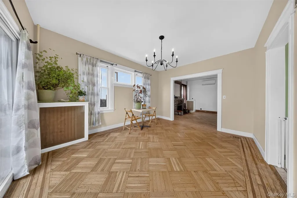 43-23 167th Street Flushing NY 11358