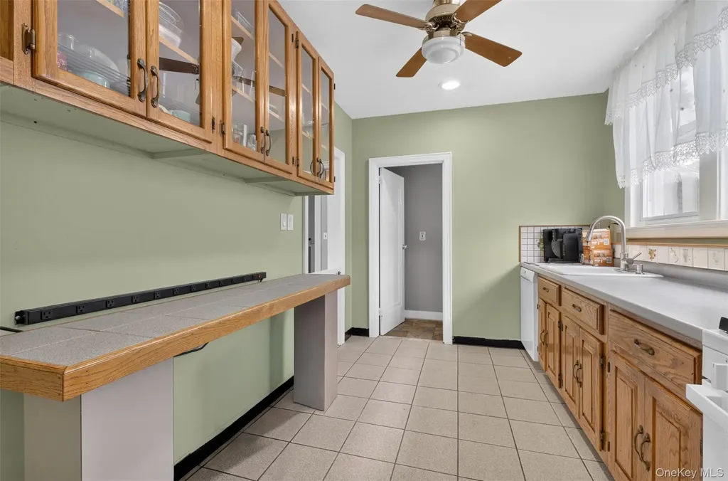 43-23 167th Street Flushing NY 11358
