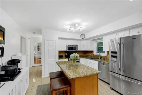 159 Locust Avenue Cortlandt Manor NY 10567