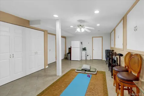 159 Locust Avenue Cortlandt Manor NY 10567