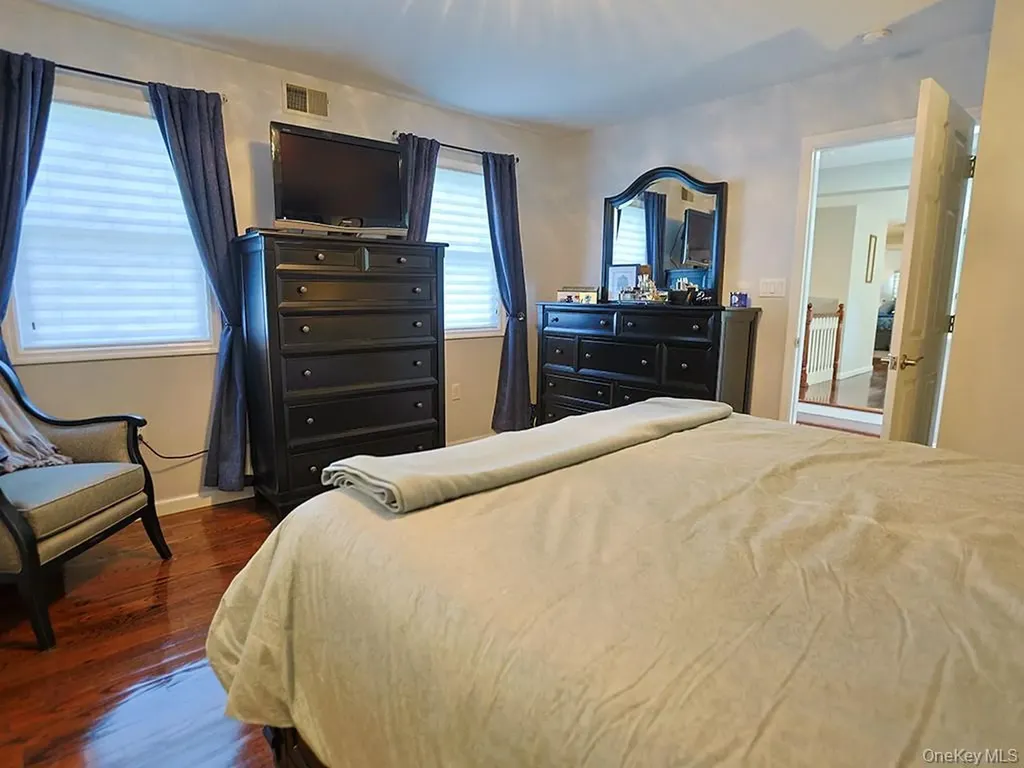 68 Van Buren Street Pearl River NY 10965