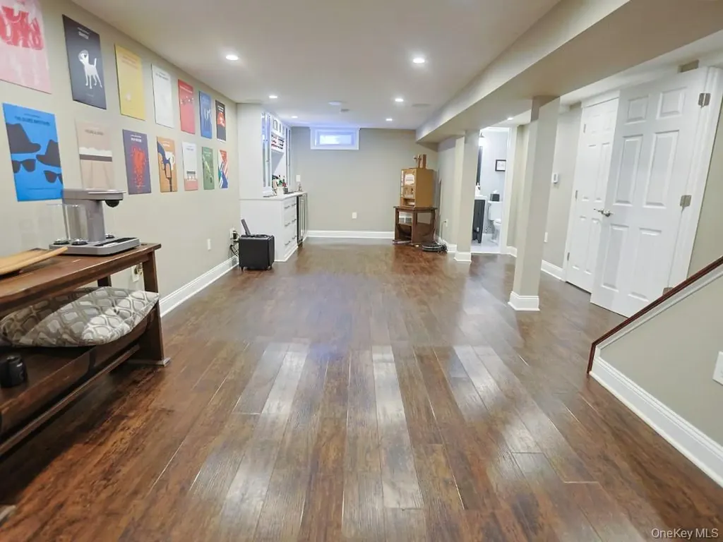 68 Van Buren Street Pearl River NY 10965