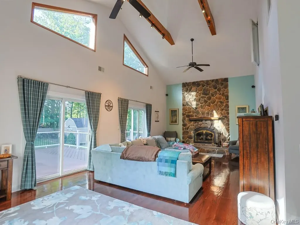 68 Van Buren Street Pearl River NY 10965
