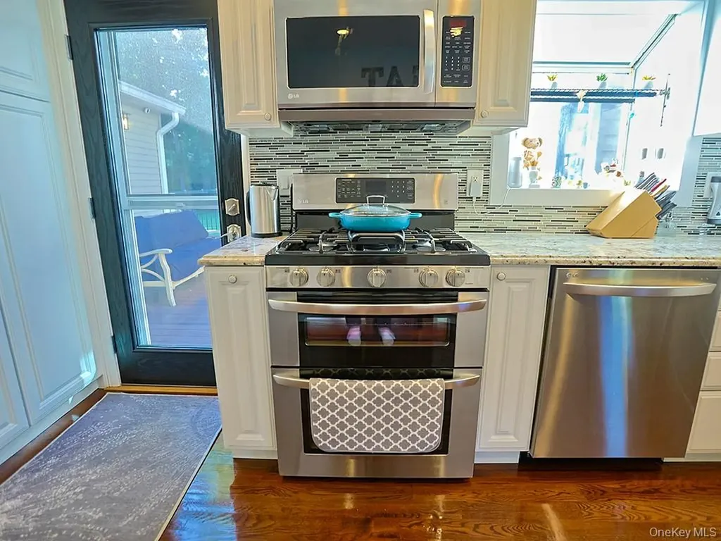 68 Van Buren Street Pearl River NY 10965