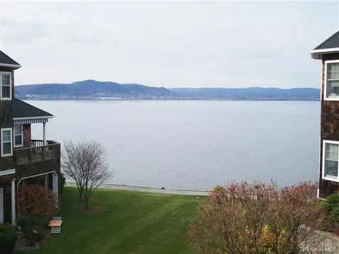 517 Half Moon Bay Drive Croton-on-hudson NY 10520