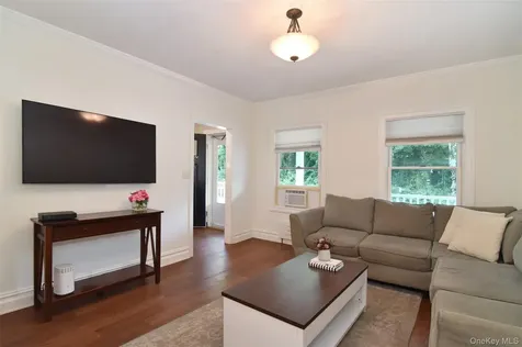 74 Oregon Road Cortlandt Manor NY 10567